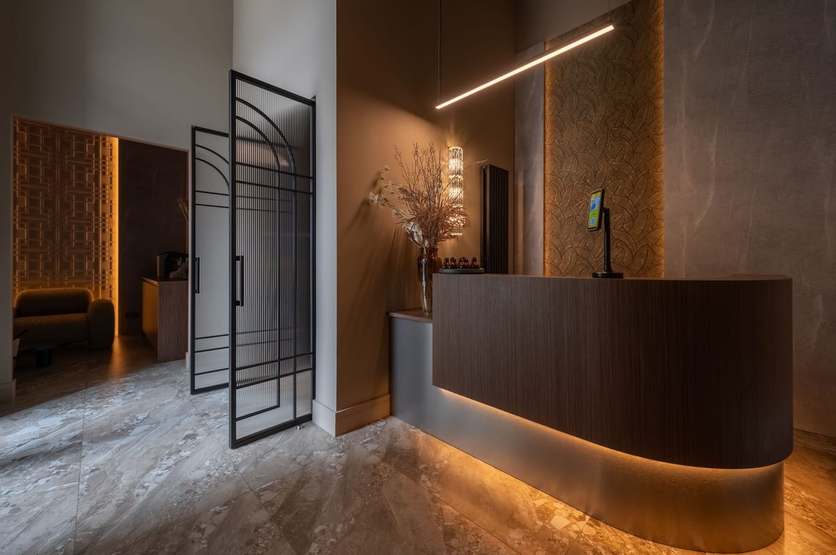 Ресепшен нового салона Lamia SPA на Волгоградском проспекте